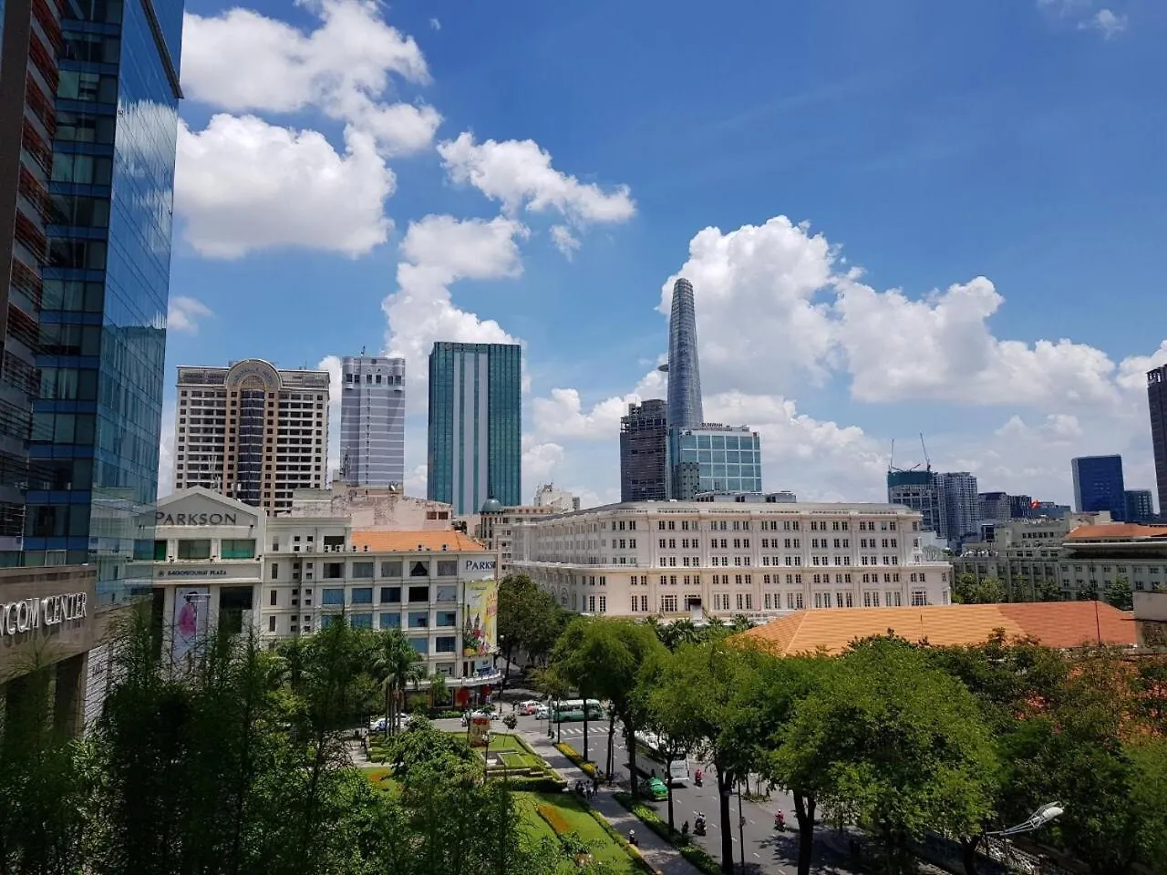 *** Capsule hotel Lela Homestay Saigon Ho Chi Minh City Vietnam